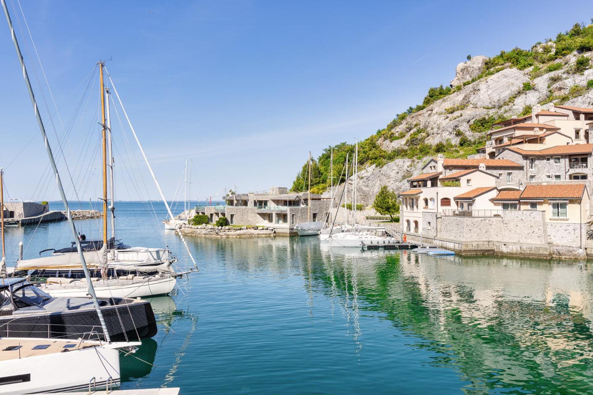 Portopiccolo Apartments Sistiana Exteriör bild