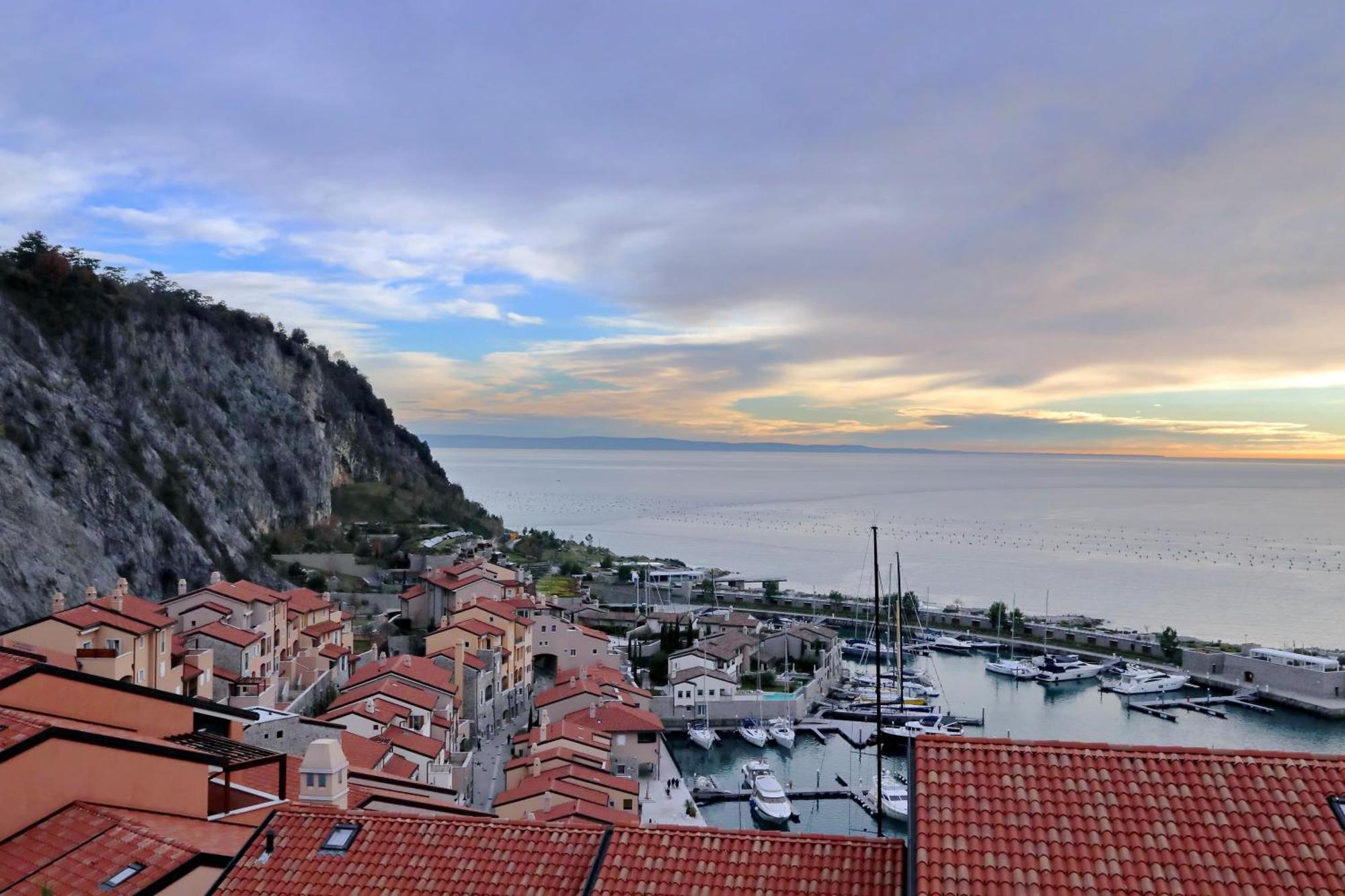 Portopiccolo Apartments Sistiana Exteriör bild