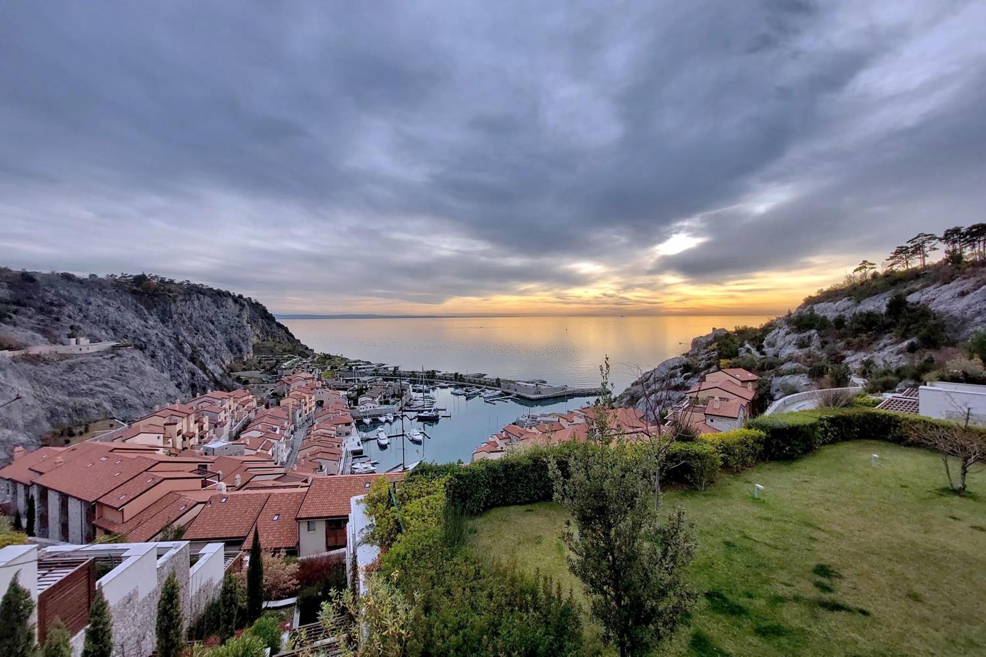 Portopiccolo Apartments Sistiana Exteriör bild