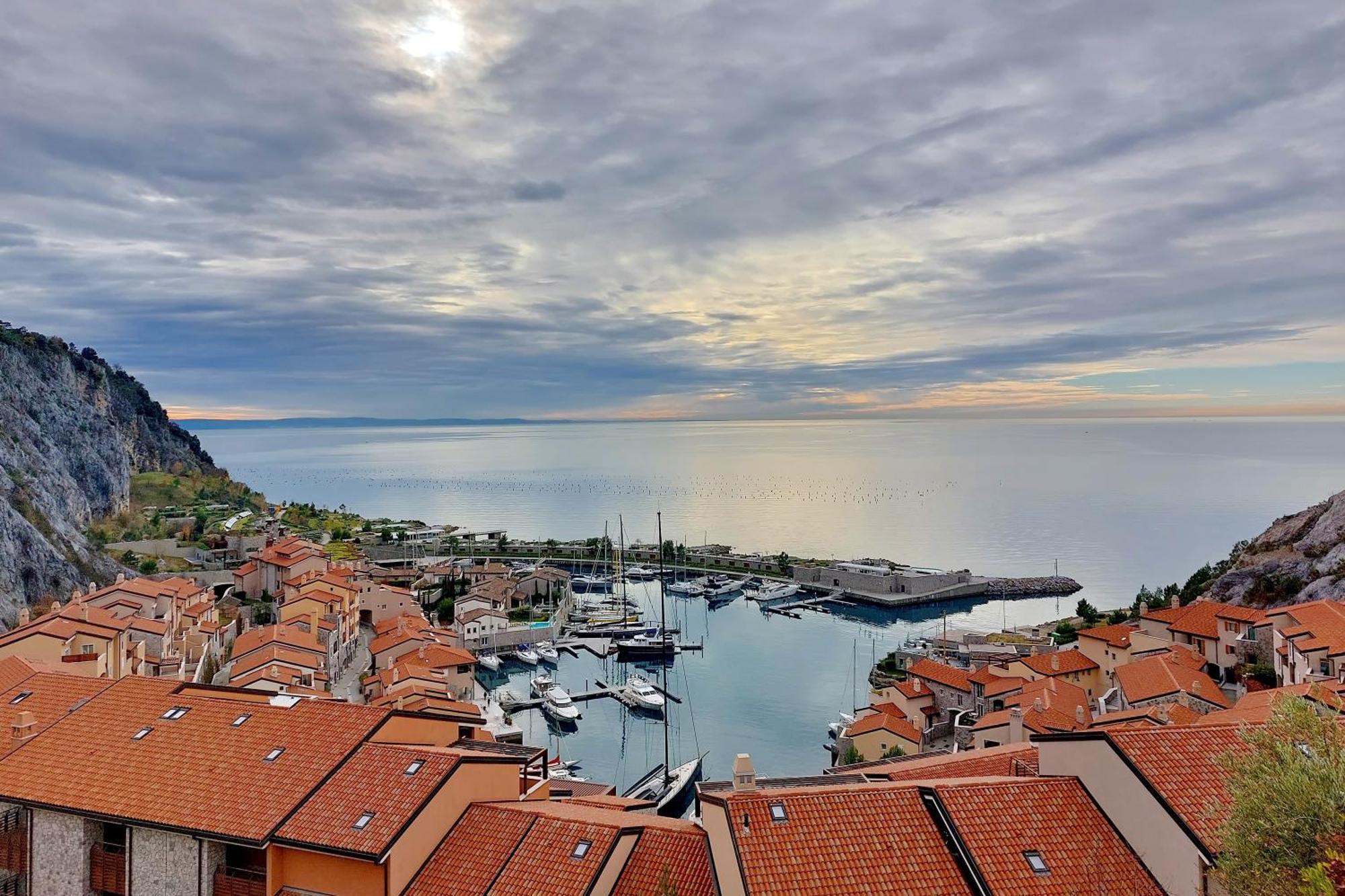 Portopiccolo Apartments Sistiana Exteriör bild