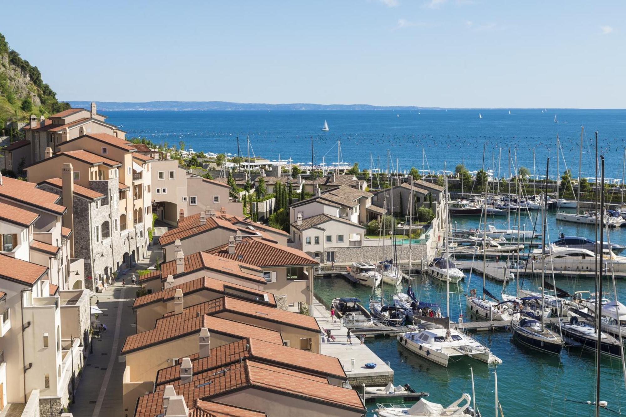 Portopiccolo Apartments Sistiana Exteriör bild