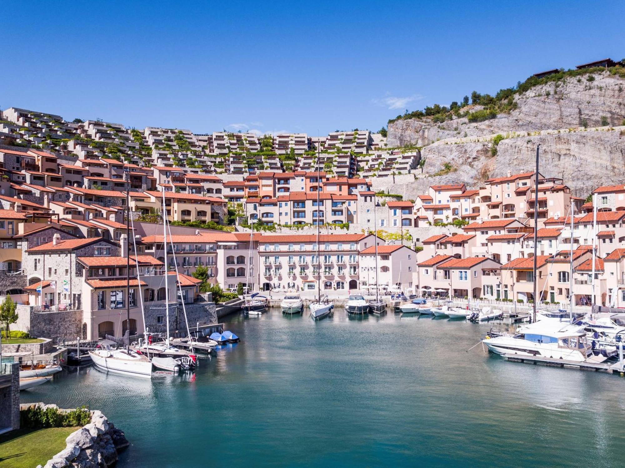 Portopiccolo Apartments Sistiana Exteriör bild