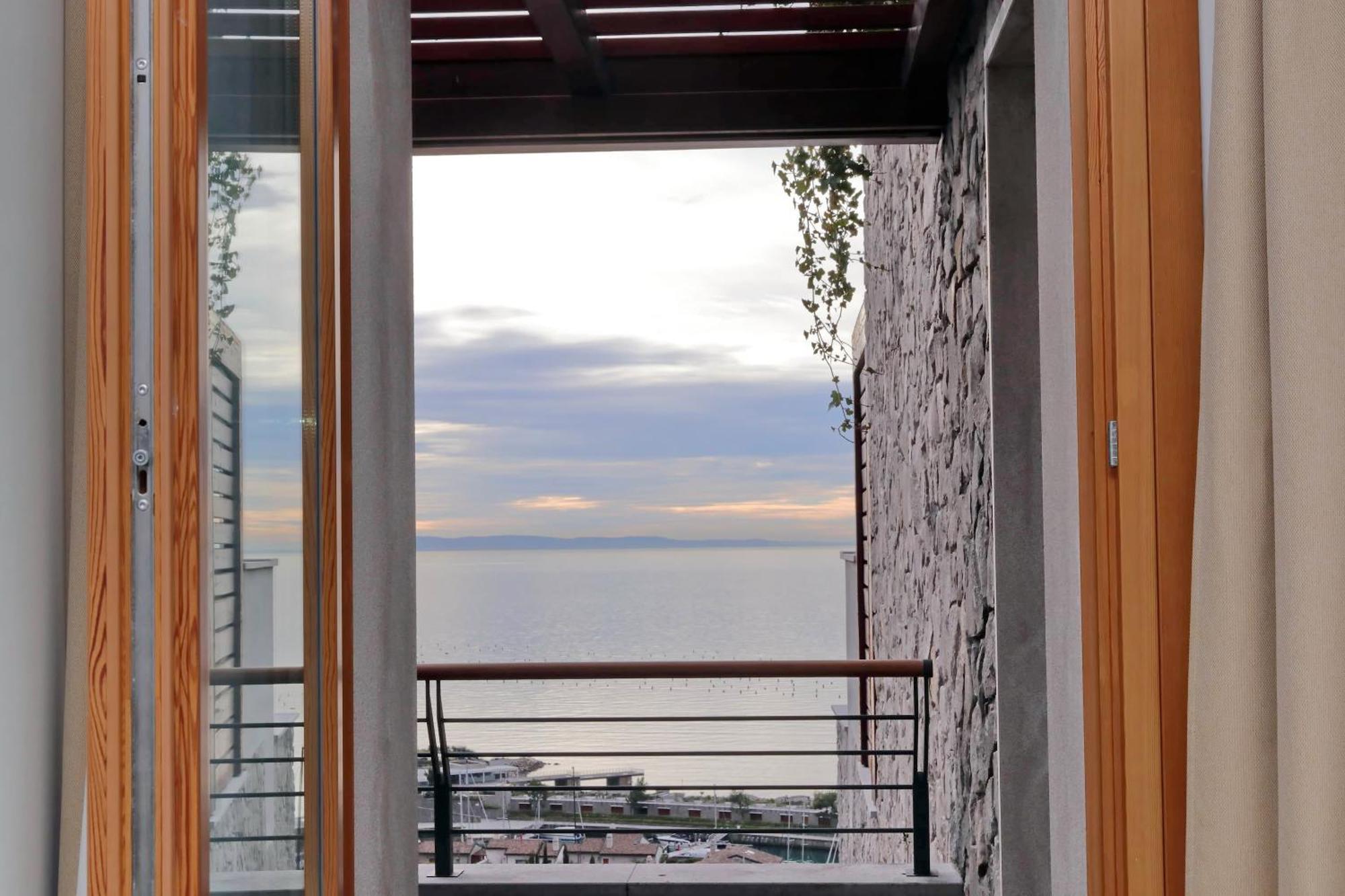 Portopiccolo Apartments Sistiana Exteriör bild